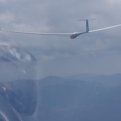 Flugwegposition um 13:53:25: Aufgenommen in der Nähe von 67030 Prezza, L’Aquila, Italien in 2645 Meter